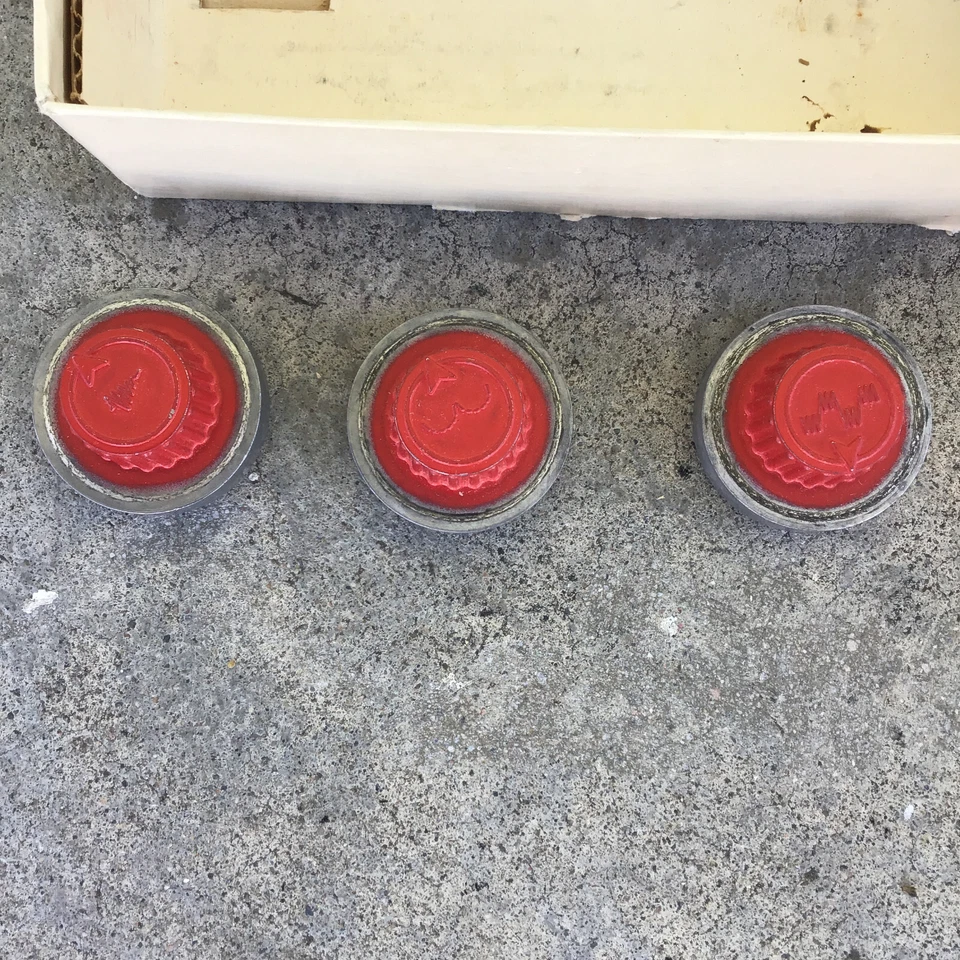 Vintage Singer Automatic Zigzagger #160986 Sewing Zig Zag Attachment 301 Machine - Image 4 of 4