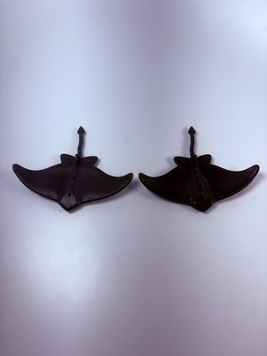 LEGO Vintage Parts & Pieces - x2 Black Manta Ray Stingray 30084 Animal | RARE