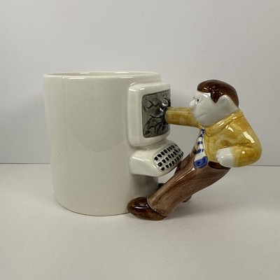 Cute Rare Vintage Omnibus Fitz Floyd Man Punching Computer