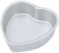 Wilton Decorative Preferred 6-inch Heart Pan Wilton Decorative Preferred 6-inch Heart Pan