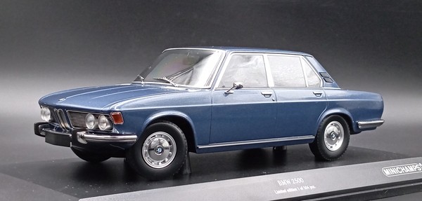 1:18 Minichamps Bmw 2500 E3 1968 Blue Metallic Limit 1/504 Pcs.-image