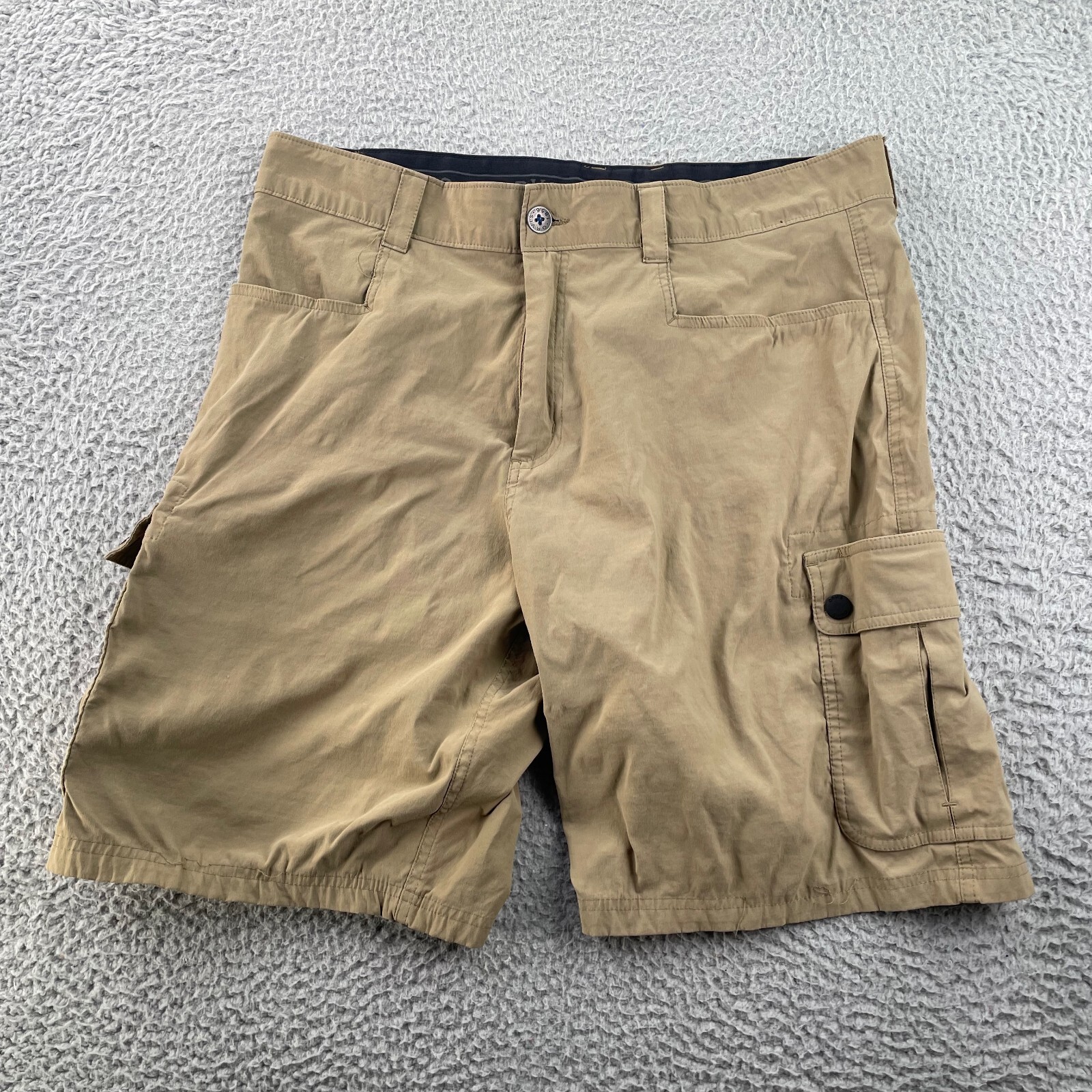 Orvis Men's 36 Cargo Shorts in Khaki Performance Nylon Blend for Hiking Fishing Outdoors-image