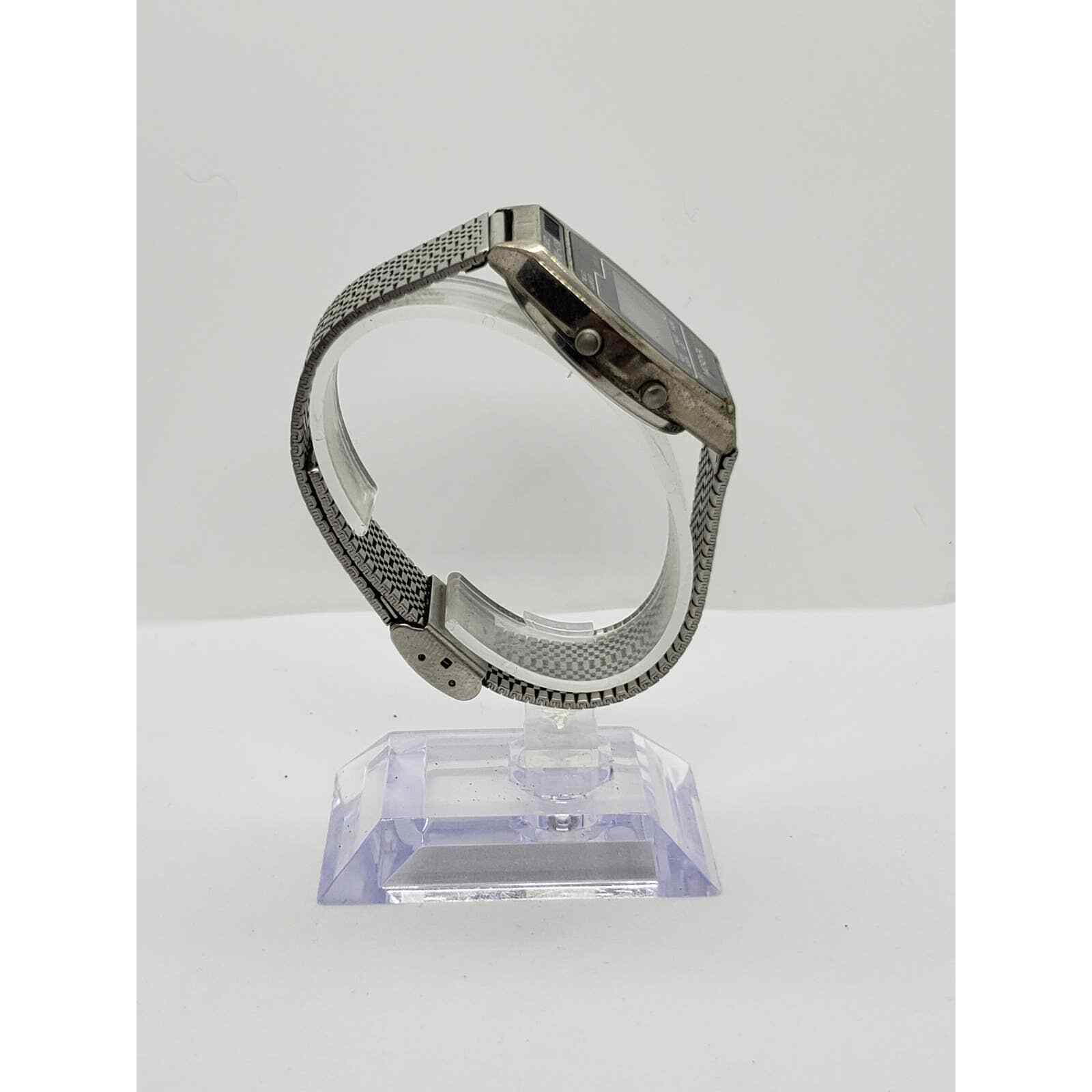 Micronta Digital watch. Multifunction face with g… - image 5