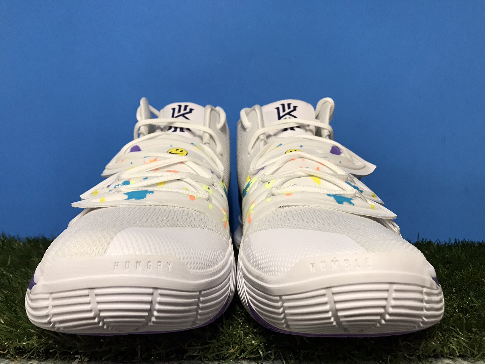 kyrie 5 white smiley face