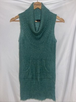 Venus Sweater Sleeveless Turtle Neck Front Pockets Y2K ~ SUPER CUTE~