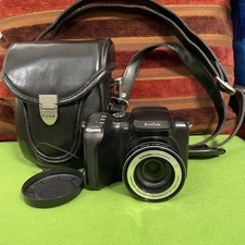 Black Kodak EasyShare Z712 IS 7.1 Megapixel LCD Digital Camera w/ Cap. Untested