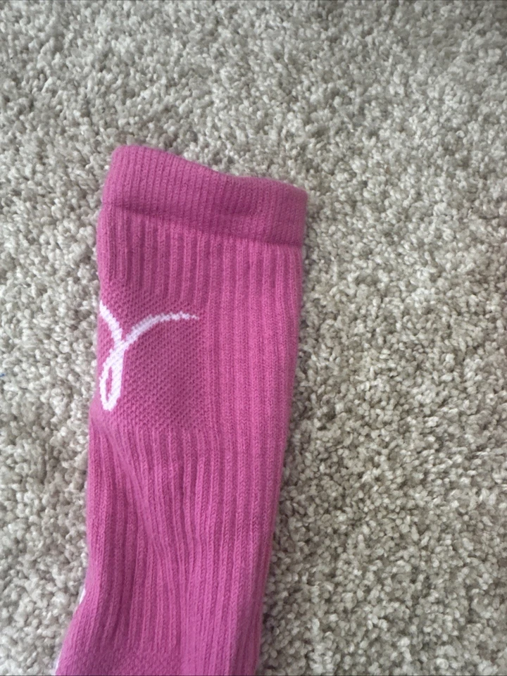 2011 NIKE KAY YOW BREAST CANCER BCA ELITE DRI-FIT CREW SOCKS White PINK L 8-12 - Image 4 of 4