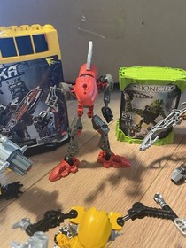 Lego Bionicle Lot Full Figures 8730, 8944, 8930, And More