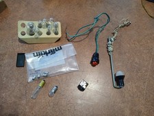 Mixed Lot Of HO / OO Train Modelling Spares 17 PCs Post Light Light Bulbs