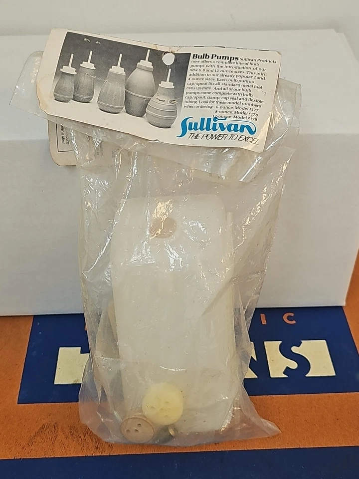 Sullivan NEV-R-LEAK #443  Slant Type Fuel Tank System 16 Oz Code SS-16. - Image 3 of 4