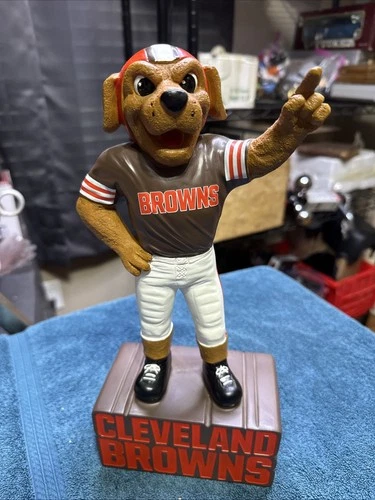 Clevelland Browns Chomps Garden Mascot Statue 12" NFL Football Figurine