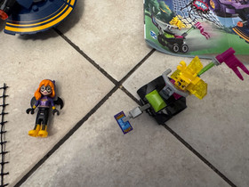Lego 41230 - Batgirl Batjet Chase - Year 2017