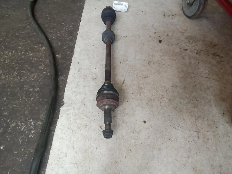 2013-2019 Toyota Yaris Left Axle Shaft  FWD RH Hatchback Assembly OEM - Изображение 3 из 3