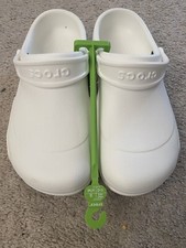 Crocs Bistro Slip Resistant Unisex Clogs 10075-100 Size M8/W10