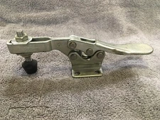 Authentic DeStaCo Hold down Horizontal U-Bar Toggle Clamp Model No 225-U