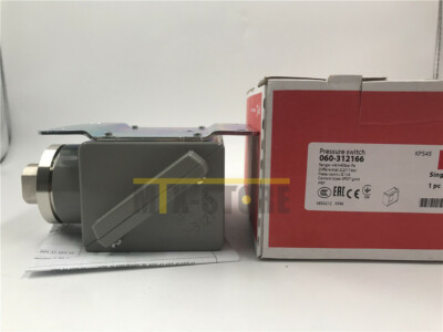 1pcs New DANFOSS Pressure switch KPS45 060-312166