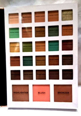 Profusion Beauty Book Eye & Face Set   25 Shadows with Highlighter & Brush   NIB