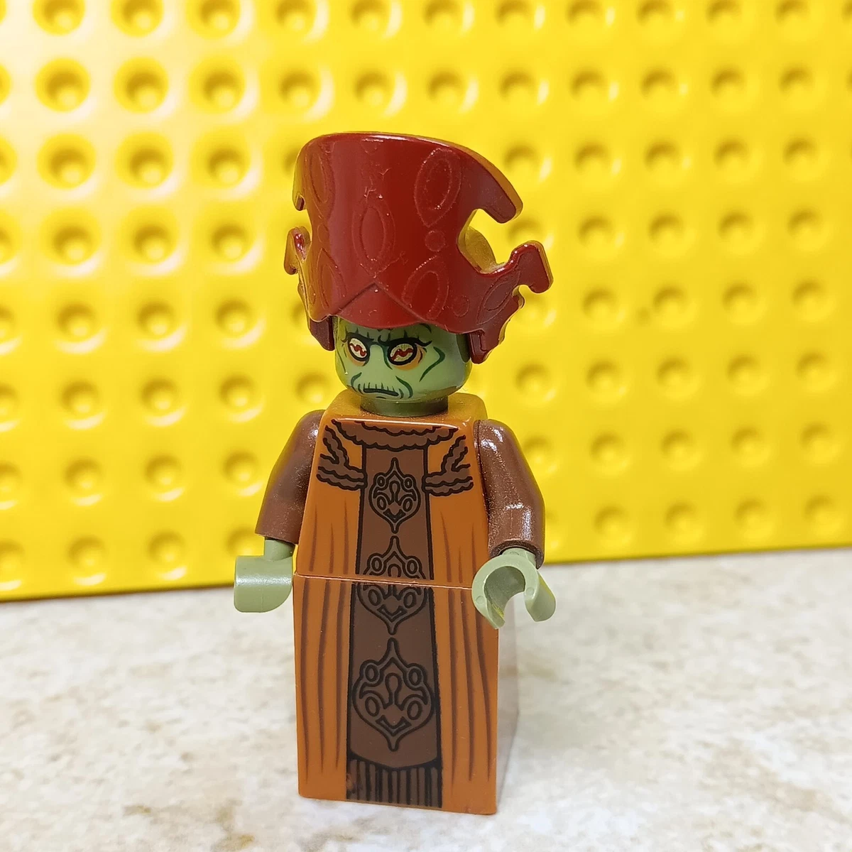 Star wars online minifigures not lego