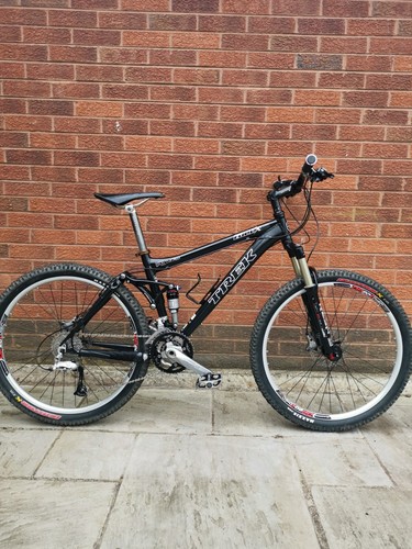 Trek mountain bike 26 wheel 17\