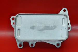 BMW F30 F32 F06 F07 F10 F11 F25 F26 F01 F15 F16 Wärmetauscher 987074499 Ölkühler