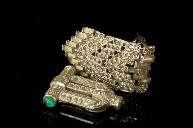 ANTIQUE ART DECO DIAMOND EMERALD RHINESTONE DRESS CLIP DRESS