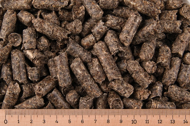 (Gp 1,10 €/kg) - 25 kg Melassepellets, Boilies, Melasse, Zuckerrübenschnitzel