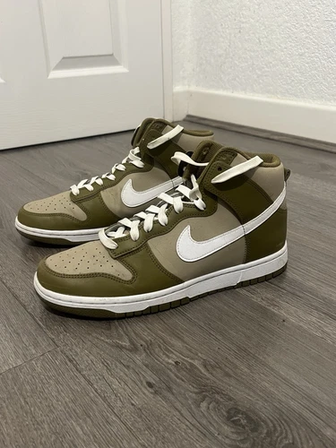Jordan 1 High UK marrone e bianco taglia 8 uomo