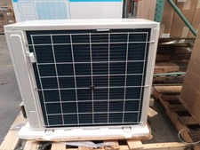 ACiQ 36K BTU 19 SEER Heat Pump Condenser, ACIQ-K36Z-HP230B, Scratch & Dents