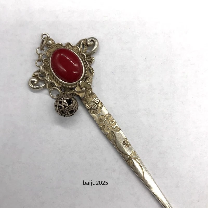 Horquilla antigua tibetana plateada con incrustaciones de jade rojo, hecha artesanal china antigua Foto 4 de 4