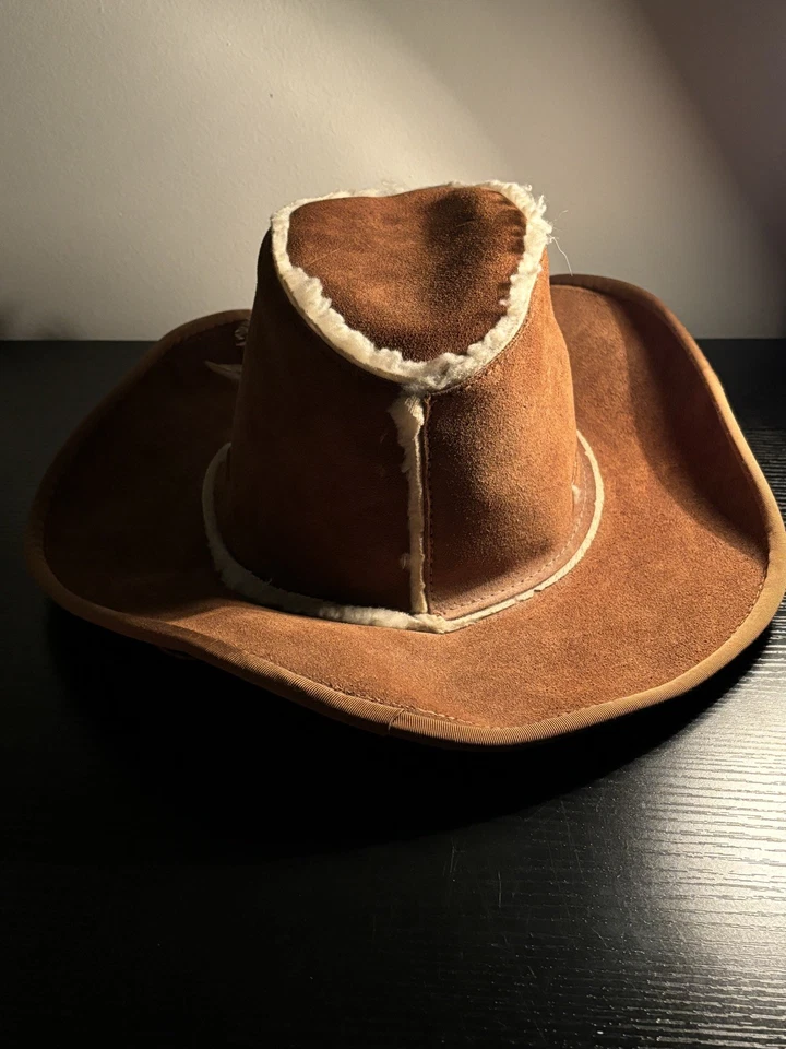 Sombrero de gamuza vintage de los años 80 Henschel Western pluma hecho en EE. UU. talla mediana  Foto 4 de 4