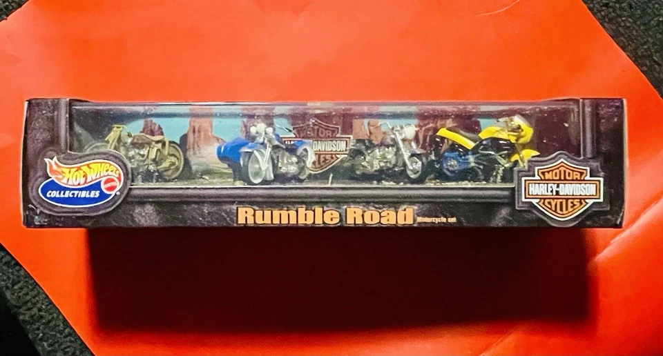 100 % Hot Wheels • Serie Manufacturers • Harley-Davidson Rumble Road • 1999 Foto 3 de 3