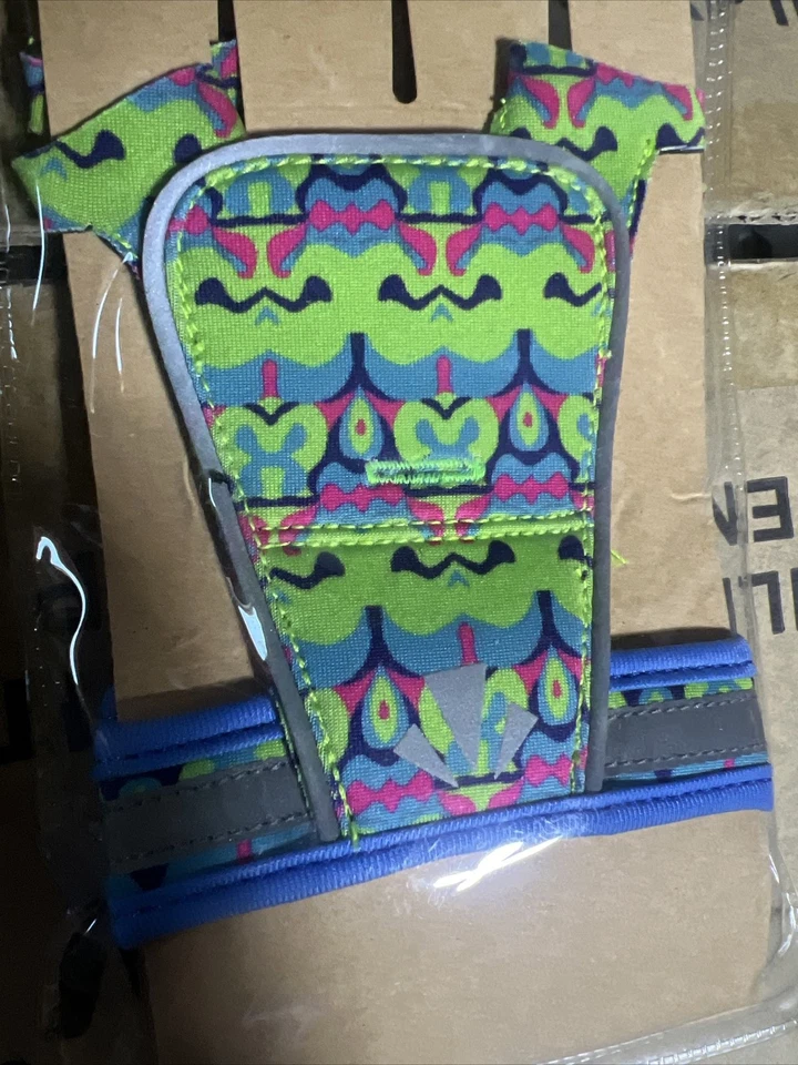 RunLites sling 2 Fingerless Strap Glove Peacock Colorway OSFA with Battery - Image 3 of 4