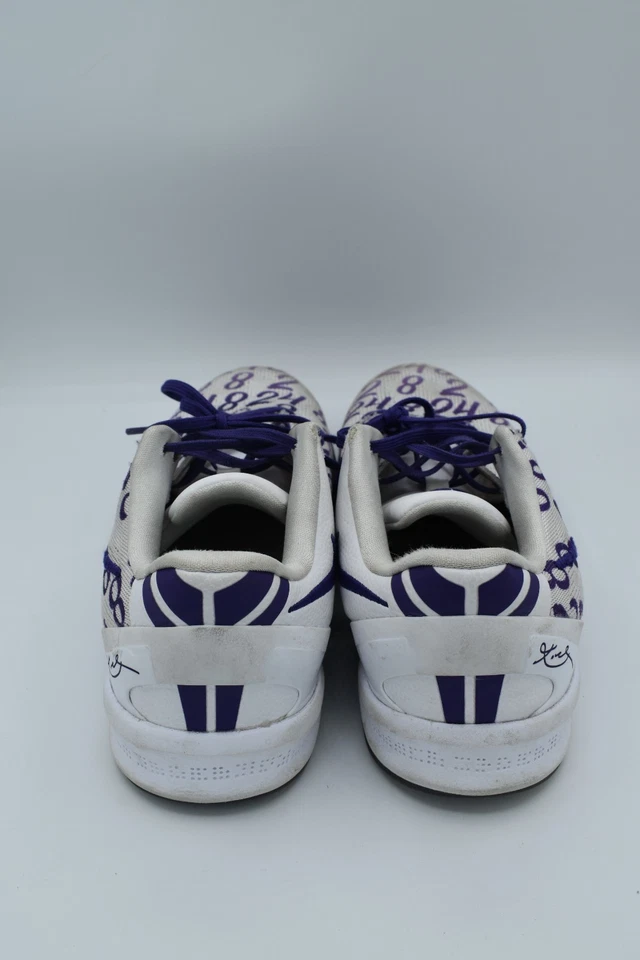 Nike Kobe 8 Purple/White Shoes size 7Y - Image 3 of 4