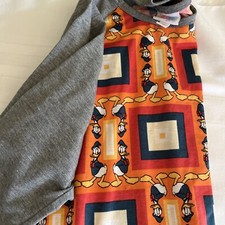 LuLaRoe Donald Duck Randy Raglan 3/4 Sleeve T Shirt Disney Size Medium GUC!