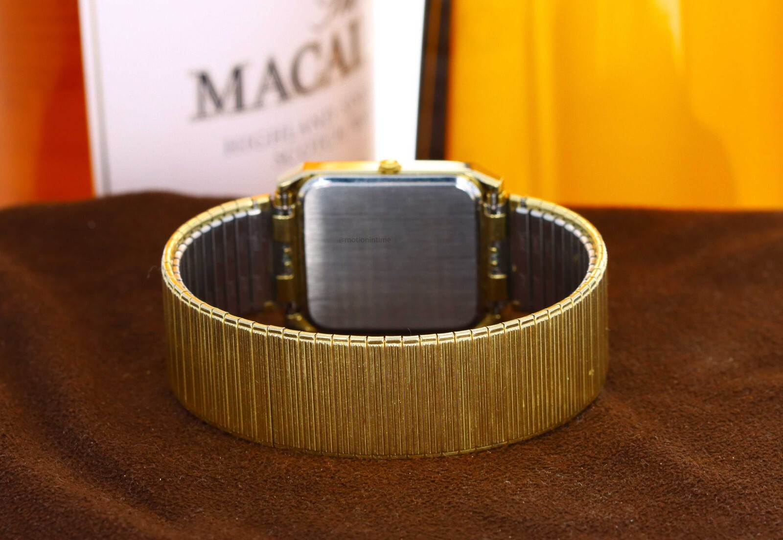 Solar Quartz Rectangular Vintage Circa 1980s, Cha… - image 8