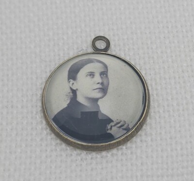 St Gemma Galgani Medal Catholic Picture Pendant Cabochon Saint Photo Gift Neckla