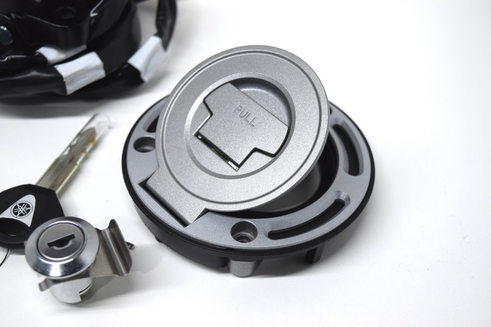 Yamaha YZF R1 RN32 RN49 Ignition Tank Lock Immobilizer Immobiliser Key ...