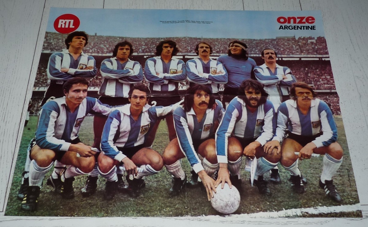 Poster Vintage ONZE Football - Argentine Champion 1978 / Mario Kempes