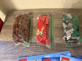 LEGO CREATOR: Lakeside Lodge (31048)