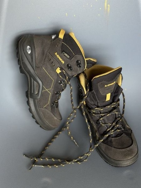 Men LOWA Boots Multicolor 36