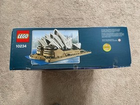 LEGO Creator Expert Sydney Opera House 10234 New 100% Complete See Description