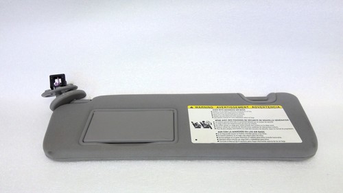 2014 - 2019 TOYOTA HIGHLANDER LEFT DRIVER SUNVISOR *GRAY W/LIGHT OEM