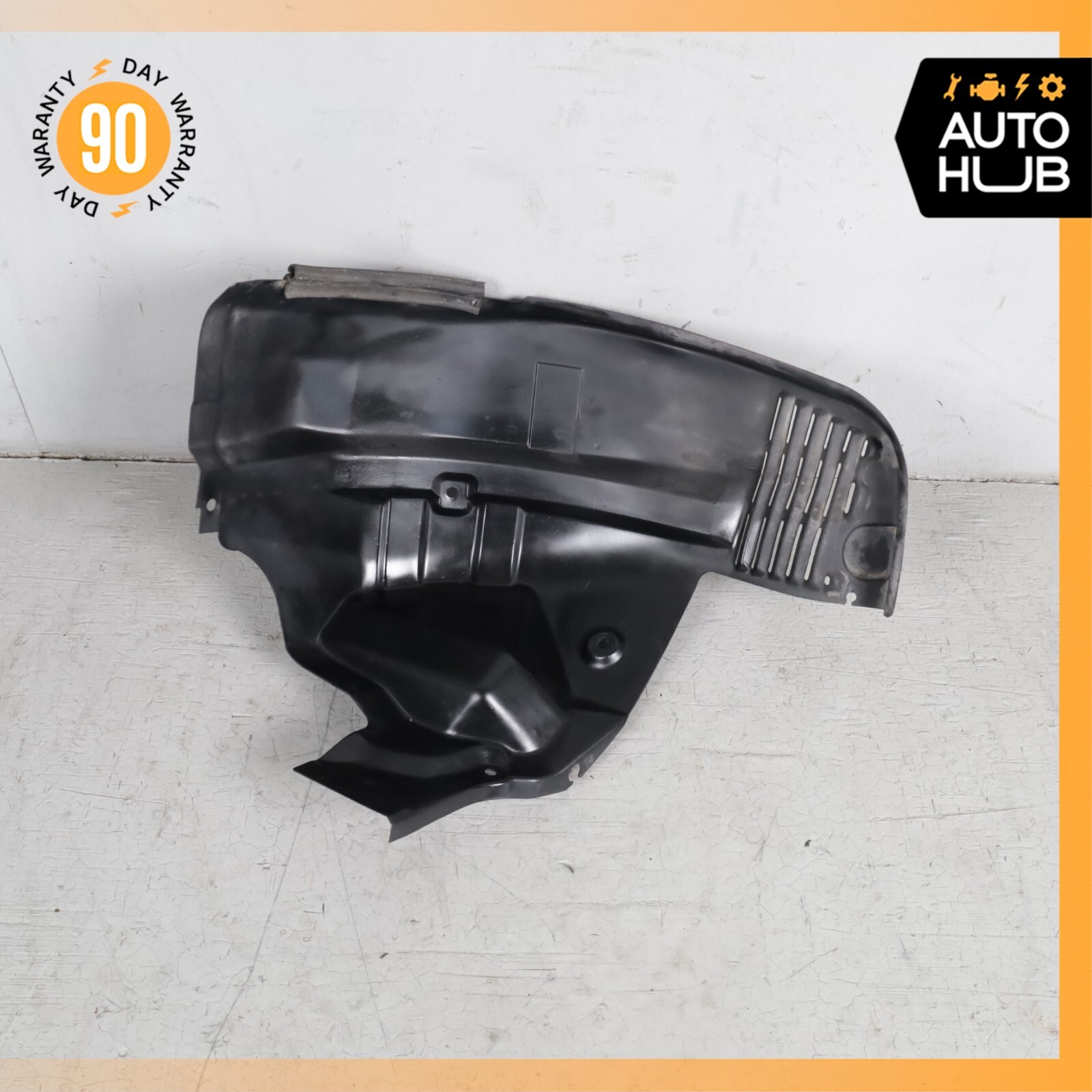 Maserati M138 4200 Coupe Rear Right Side Fender Liner Splash Shield OEM