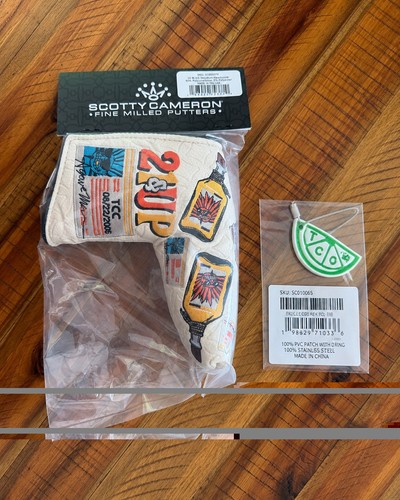 2026 Scotty Cameron TCC 21 & Up Headcover & Keychain - New sealed