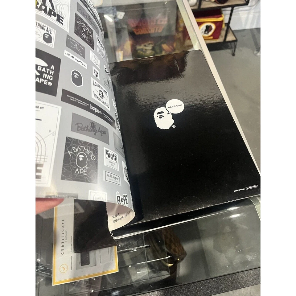 Reloj de mesa BAPE A Bathing Ape con alarma 2022 AW Apéndice ¡Nuevo en caja! Foto 4 de 4