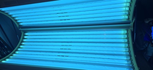 Super Sun DTX71T12 100W BP Bi-Pin Tanning Bed Bulbs x 24 - Used 