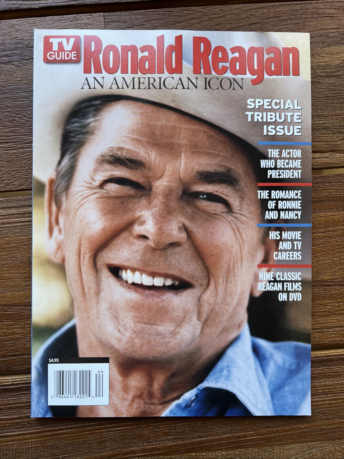 Ronald Reagan:  An American Icon  -  Special Tribute Issue   (Very Good)