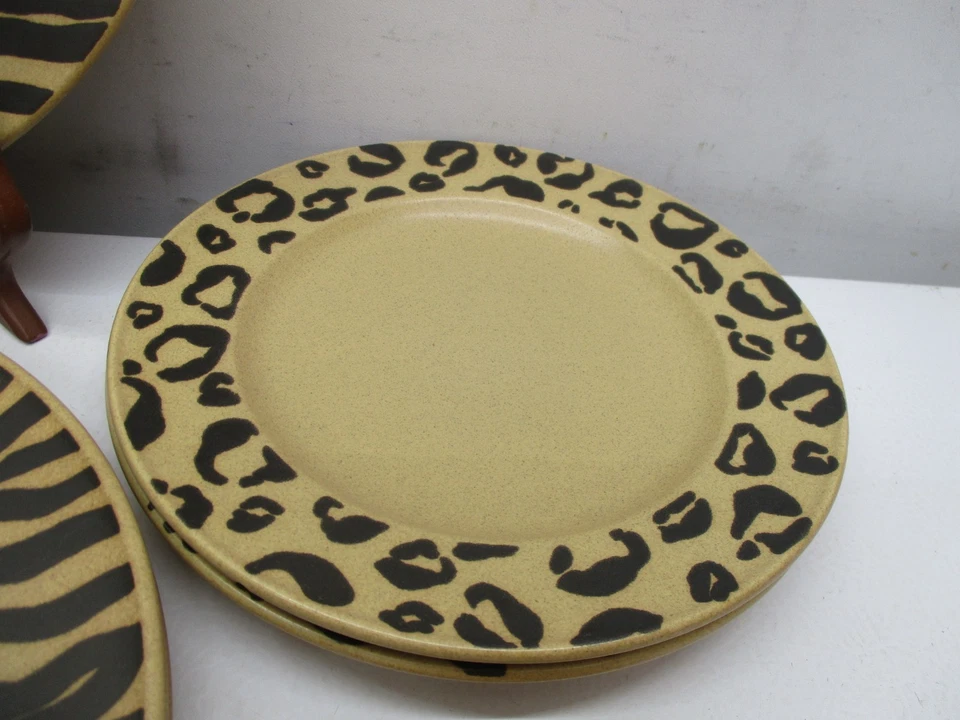 MIKASA "JUNGLE CHARM" (12pcs)  3 Dinner Plates-6 Soup-1 Saucer-2 Salad  Malaysia - Image 4 of 4