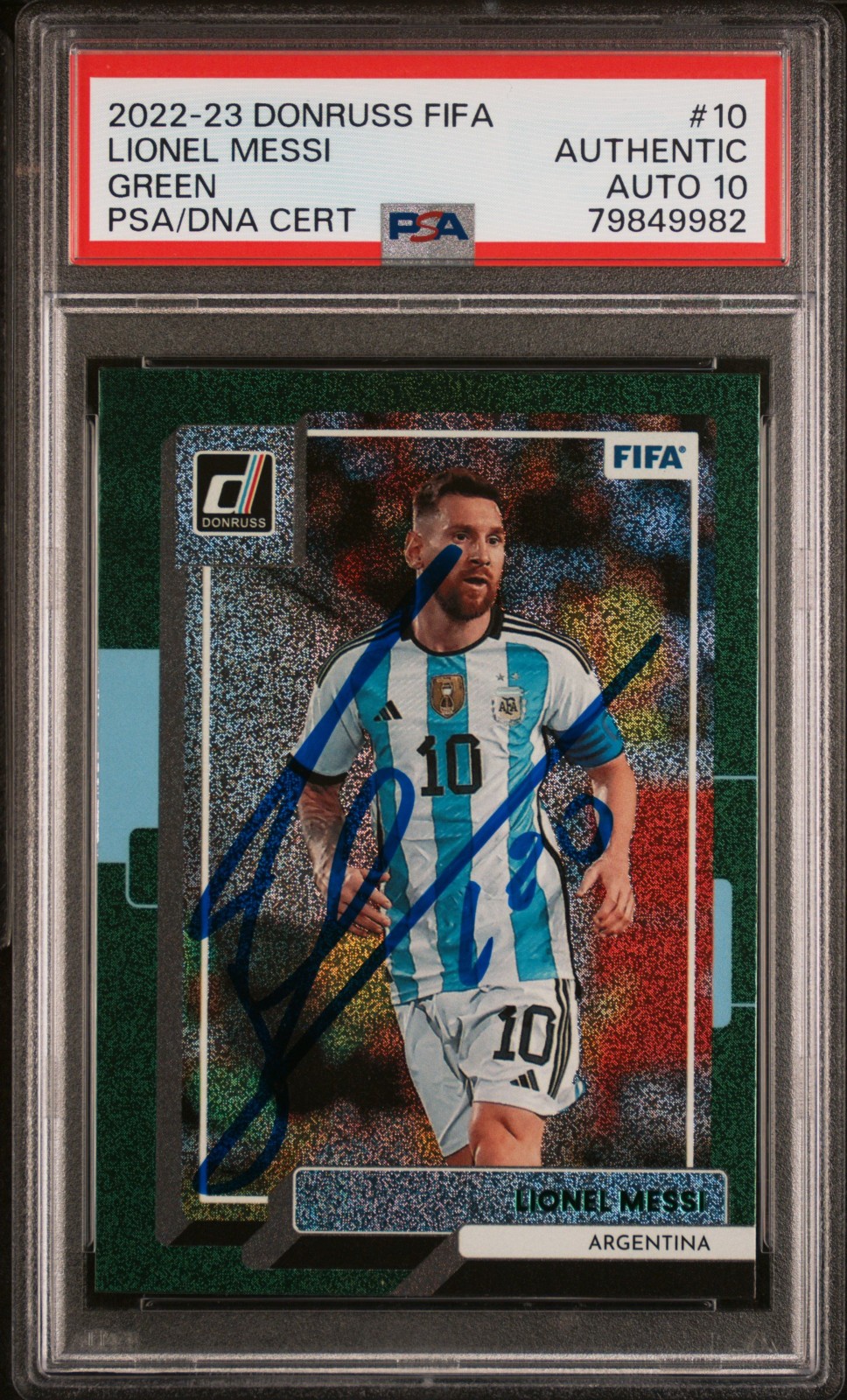 2022-23 Panini Donruss FIFA Signed Lionel Messi #10 Green Argentina PSA Auto 10 view 3