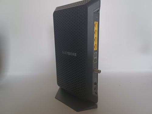 NETGEAR Nighthawk Cable Modem with Voice (CM1150) - No cords or accessories - Picture 2 of 10